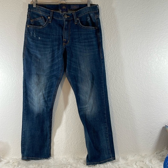 ROCK & REPUBLIC STRAIGHT FIT DISTRESSED BLUE DENIM JEANS SIZE 34x30 - Picture 2 of 10